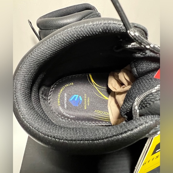 Black Waterproof Steel Toe Leather Slip Resistant Work Boots Size 11 - Picture 6 of 9